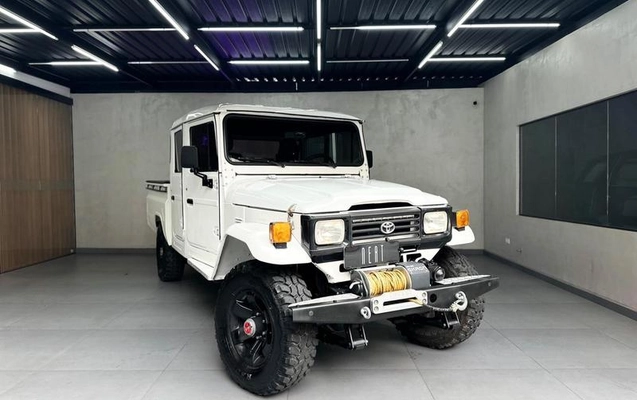 imagem-https://www.socarrao.com.br/sc-vehicle-images-prod/4300848/1791396505624-8212550_0_B_53a83682f0.jpeg