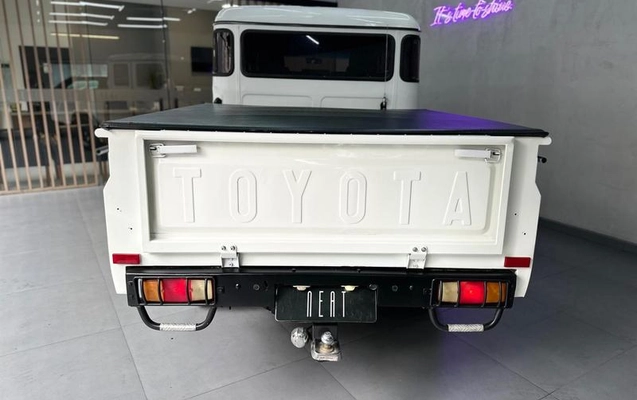 imagem-https://www.socarrao.com.br/sc-vehicle-images-prod/4300848/1791396505636-8212550_4_B_68dff4aab8.jpeg