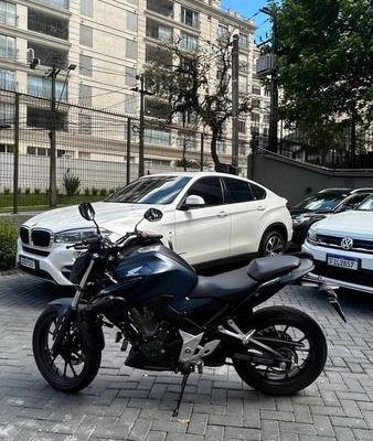 imagem-https://www.socarrao.com.br/sc-vehicle-images-prod/4300849/1792503884301-8533012_3_B_8bc09a2d58.jpeg