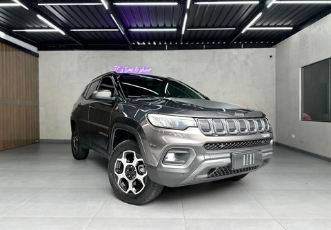 Jeep Compass 2022 Cinza — foto 1 de 3