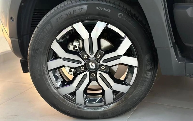 imagem-https://www.socarrao.com.br/sc-vehicle-images-prod/4300855/1791557555945-8484986_9_B_53d0043d6d.jpeg