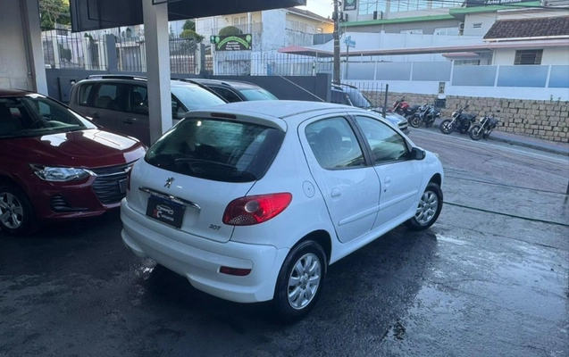 imagem-https://www.socarrao.com.br/sc-vehicle-images-prod/4300861/1791396630001-gb-8a28742.jpeg