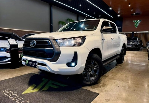 Toyota Hilux 2024 Branco — foto 1 de 3