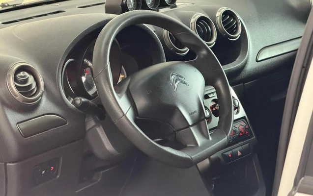 imagem-https://www.socarrao.com.br/sc-vehicle-images-prod/4300876/1792455661236-7756718_9_B_a373354680.jpeg