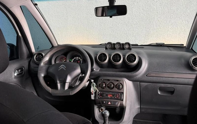 imagem-https://www.socarrao.com.br/sc-vehicle-images-prod/4300876/1792455661254-7756718_13_B_c9cfeb576b.jpeg