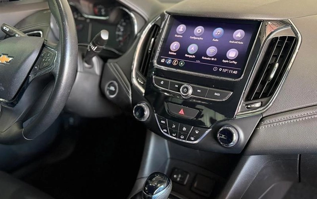imagem-https://www.socarrao.com.br/sc-vehicle-images-prod/4300990/1791398527412-8251677_15_B_72636ff859.jpeg