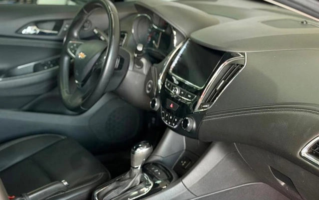 imagem-https://www.socarrao.com.br/sc-vehicle-images-prod/4300990/1792425900304-8251677_11_B_75d00f8c94.jpeg