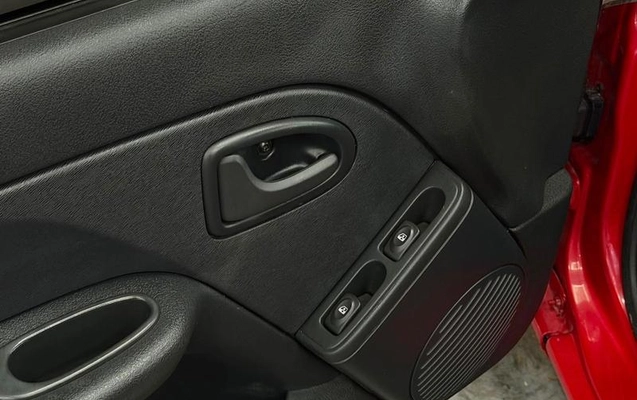 imagem-https://www.socarrao.com.br/sc-vehicle-images-prod/4301013/1791398533629-8308785_13_B_2051b9c578.jpeg