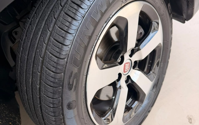 imagem-https://www.socarrao.com.br/sc-vehicle-images-prod/4301015/1791397001720-003_106a96ee0c1c92e7a76f5ff9d0e58597.jpg