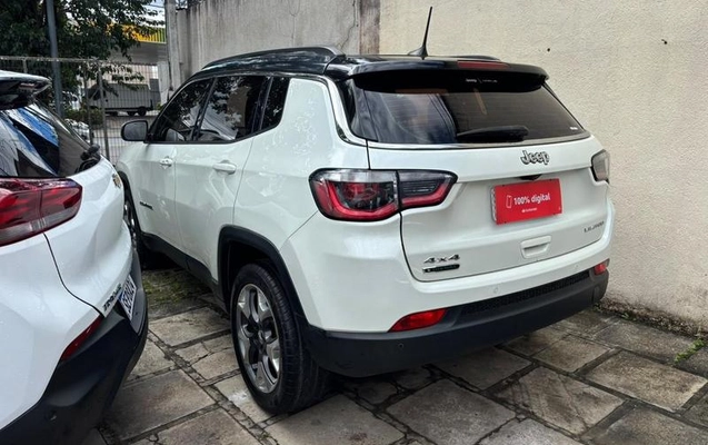 imagem-https://www.socarrao.com.br/sc-vehicle-images-prod/4301016/1791397008701-8552338_3_B_10fc9109bb.jpeg