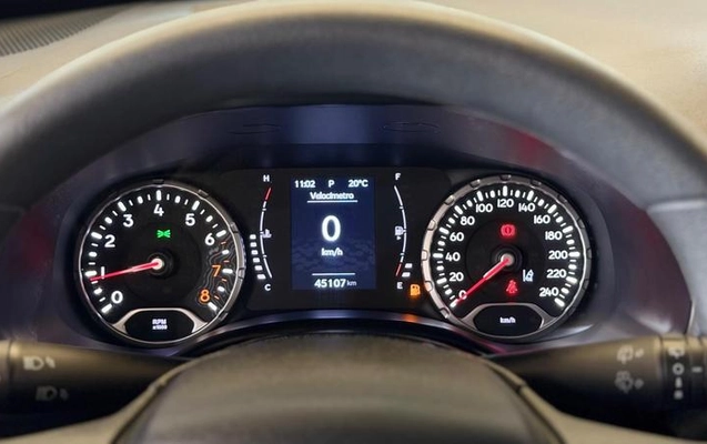 imagem-https://www.socarrao.com.br/sc-vehicle-images-prod/4301029/1791397146857-8547812_17_B_5688005eb0.jpeg