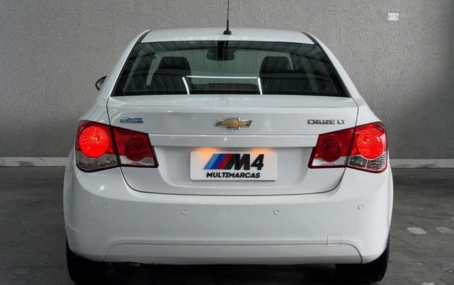 imagem-https://www.socarrao.com.br/sc-vehicle-images-prod/4301047/1791397200554-8470815_2_B_31dbfafde2.jpeg