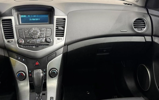 imagem-https://www.socarrao.com.br/sc-vehicle-images-prod/4301047/1791397200566-8470815_9_B_f4826574db.jpeg