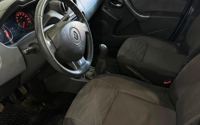 imagem-https://www.socarrao.com.br/sc-vehicle-images-prod/4301049/1791397223028-8386190_8_B_aacacab9f0.jpeg