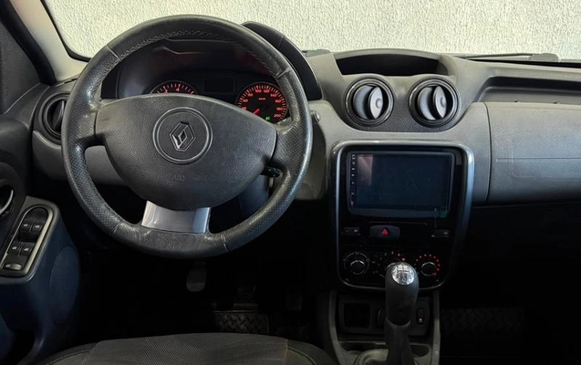 imagem-https://www.socarrao.com.br/sc-vehicle-images-prod/4301049/1791397223032-8386190_10_B_5056aa6ce5.jpeg