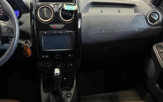 imagem-https://www.socarrao.com.br/sc-vehicle-images-prod/4301063/1791397280219-8396368_11_B_47b1807cef.jpeg