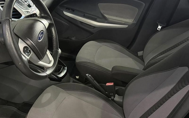 imagem-https://www.socarrao.com.br/sc-vehicle-images-prod/4301071/1791398546315-8475383_7_B_7b937671da.jpeg