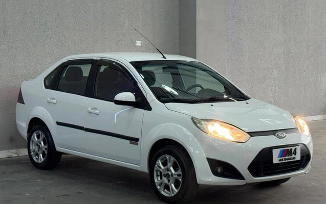 imagem-https://www.socarrao.com.br/sc-vehicle-images-prod/4301076/1791398552526-8329515_1_B_a3f52d0405.jpeg