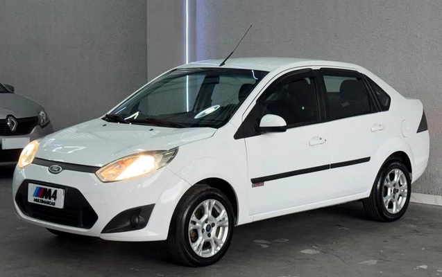 imagem-https://www.socarrao.com.br/sc-vehicle-images-prod/4301076/1791398552529-8329515_0_B_6d513db135.jpeg
