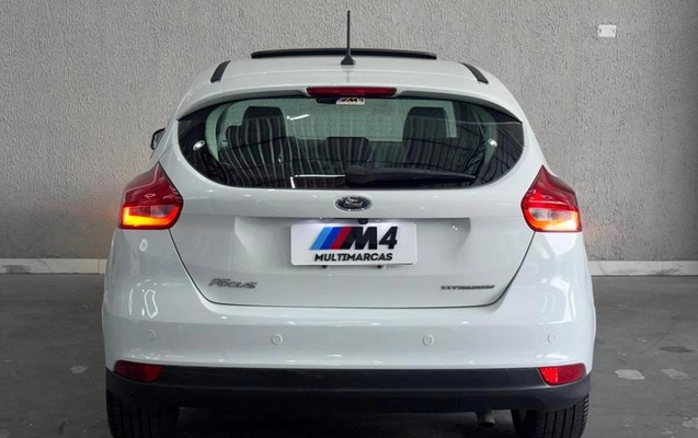 imagem-https://www.socarrao.com.br/sc-vehicle-images-prod/4301150/1791397486865-8395652_5_B_914c7af219.jpeg