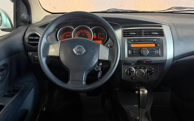 imagem-https://www.socarrao.com.br/sc-vehicle-images-prod/4301153/1791398558554-8396271_15_B_80493cd69f.jpeg