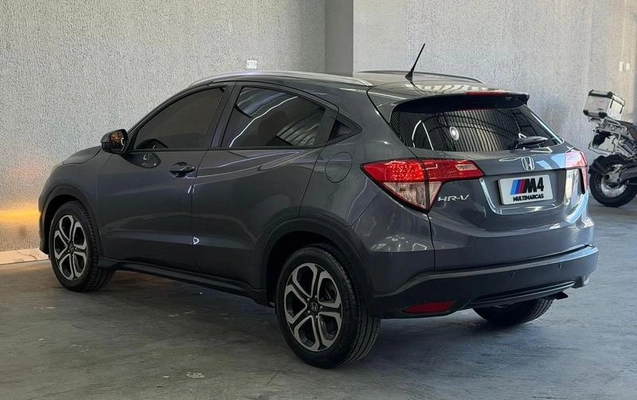 imagem-https://www.socarrao.com.br/sc-vehicle-images-prod/4301155/1791397546666-8195754_2_B_9f15d9d3f7.jpeg