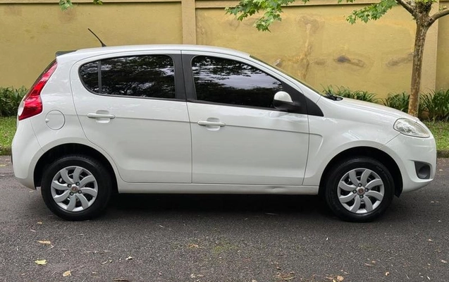 imagem-https://www.socarrao.com.br/sc-vehicle-images-prod/4301157/1791397583042-8540444_14_B_cc9040921a.jpeg