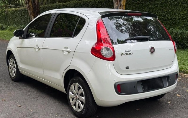 imagem-https://www.socarrao.com.br/sc-vehicle-images-prod/4301157/1791397583044-8540444_6_B_98987c754e.jpeg