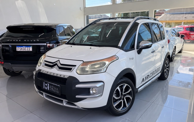 imagem-https://www.socarrao.com.br/sc-vehicle-images-prod/4301221/1791566494655-vehicle_image_1791397664_27ac3c34d3174cc25335913df7e6f98e.png