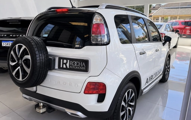 imagem-https://www.socarrao.com.br/sc-vehicle-images-prod/4301221/1791566494661-vehicle_image_1791397674_68da05cc6d2a3162617acad7bc4a0486.jpeg