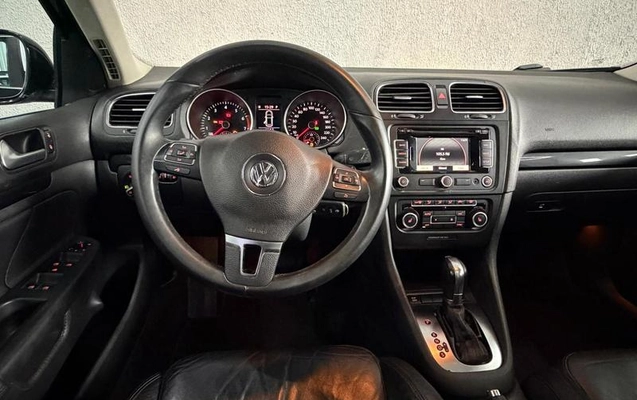 imagem-https://www.socarrao.com.br/sc-vehicle-images-prod/4301229/1791397874075-8418427_11_B_f0e4d797cf.jpeg