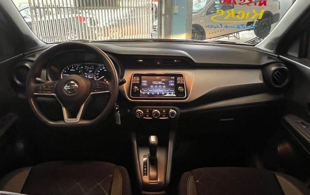imagem-https://www.socarrao.com.br/sc-vehicle-images-prod/4301230/1791398135783-8532329_14_B_bb728611f1.jpeg