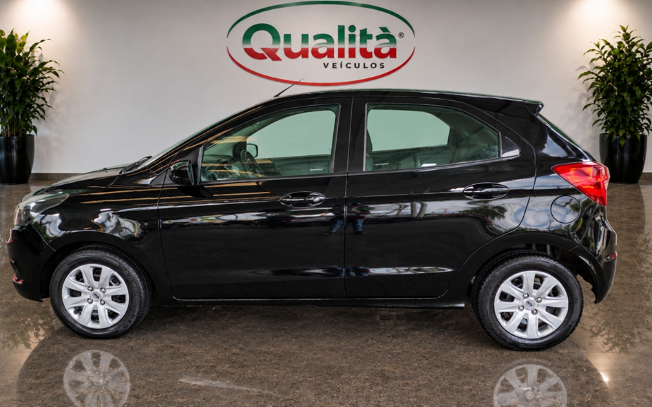 imagem-https://www.socarrao.com.br/sc-vehicle-images-prod/4301244/1792094093653-MDYucG5n.png