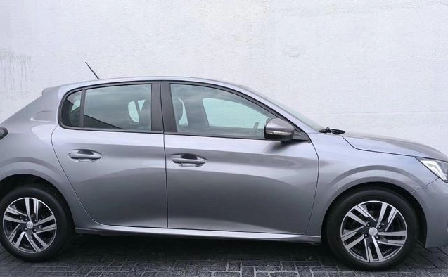imagem-https://www.socarrao.com.br/sc-vehicle-images-prod/4301247/1791400367844-7998224_1_B_58f0d072b1.jpeg