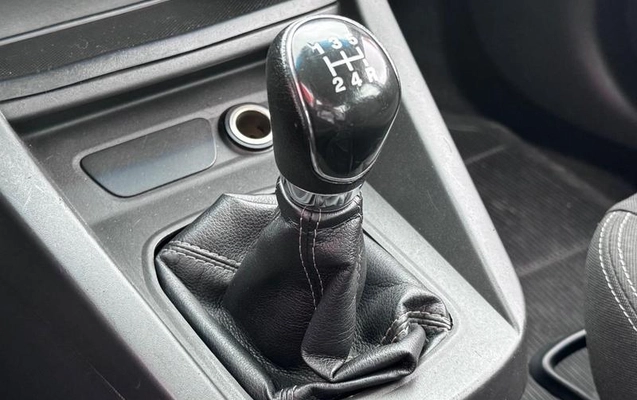imagem-https://www.socarrao.com.br/sc-vehicle-images-prod/4301260/1791398136814-8536101_13_B_e1b249ca37.jpeg