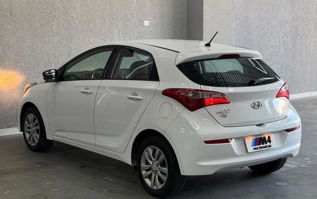 imagem-https://www.socarrao.com.br/sc-vehicle-images-prod/4301276/1791398246170-8396421_3_B_8bb88902c1.jpeg