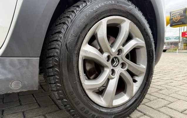imagem-https://www.socarrao.com.br/sc-vehicle-images-prod/4301278/1792413995466-8552326_0_B_dae9830280.jpeg