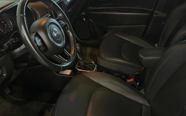 imagem-https://www.socarrao.com.br/sc-vehicle-images-prod/4301279/1791398290070-8438350_6_B_3d481271b3.jpeg