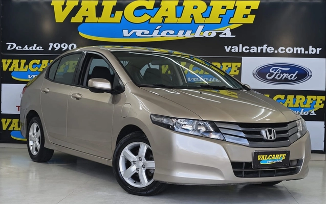 imagem-https://www.socarrao.com.br/sc-vehicle-images-prod/4301281/1791398314046-MS5qZmlm.jfif