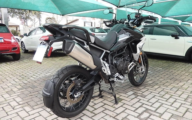 imagem-https://www.socarrao.com.br/sc-vehicle-images-prod/4301284/1791398369288-1b332747173148ec94b7df08c353f9e1_1791395173714.jpg