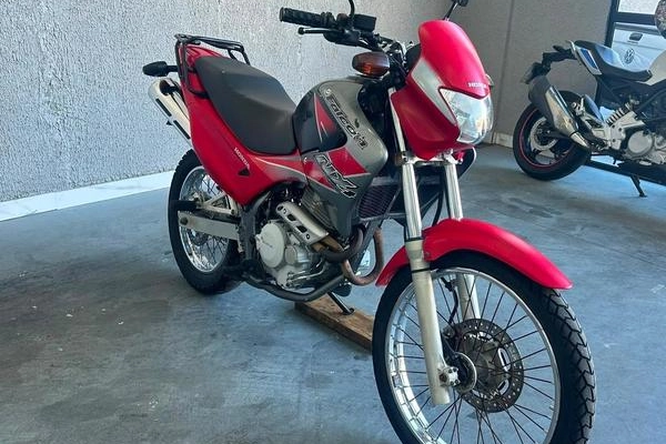 imagem-https://www.socarrao.com.br/sc-vehicle-images-prod/4301290/1791398576520-8255511_0_B_5f12f0ad74.jpeg