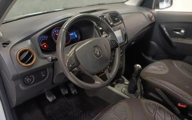 imagem-https://www.socarrao.com.br/sc-vehicle-images-prod/4301300/1791399492117-8457415_0_B_bf97f0fb35.jpeg