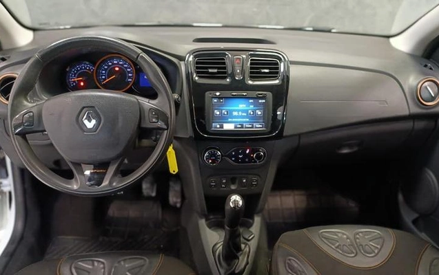 imagem-https://www.socarrao.com.br/sc-vehicle-images-prod/4301300/1791399492118-8457415_7_B_f89a1015d0.jpeg