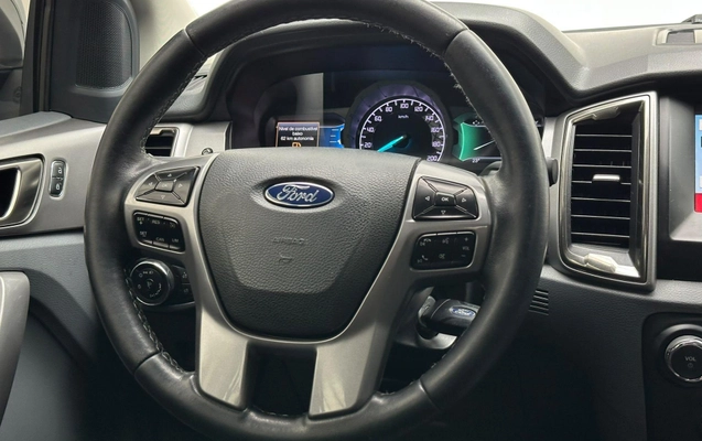 imagem-https://www.socarrao.com.br/sc-vehicle-images-prod/4301301/1791398503259-32134782df8f4e2ca78cb4218d4a1793_1791397166421.jpg