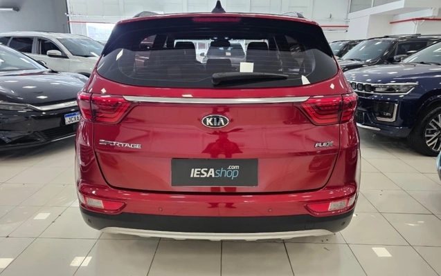 imagem-https://www.socarrao.com.br/sc-vehicle-images-prod/4301308/1791398539836-YeS5r9wCRs3jz2CtuaN4wCRhi0qWmrWl.jpg