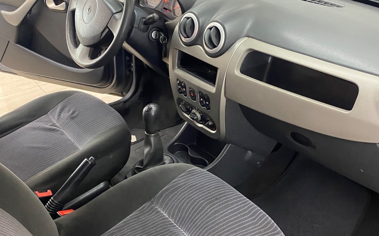 imagem-https://www.socarrao.com.br/sc-vehicle-images-prod/4301323/1791398859321-SU1HXzIzNTEuanBlZw.jpeg