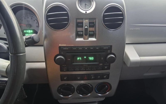 imagem-https://www.socarrao.com.br/sc-vehicle-images-prod/4301380/1791568316819-8544138_14_B_f6bf26d992.jpeg