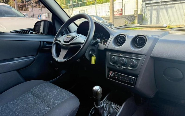 imagem-https://www.socarrao.com.br/sc-vehicle-images-prod/4301387/1791471038717-8552190_0_B_6e2aa3fbae.jpeg