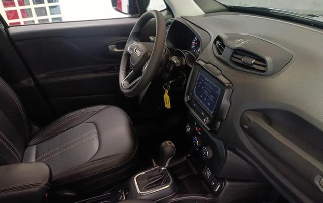 imagem-https://www.socarrao.com.br/sc-vehicle-images-prod/4301393/1791399430306-8425116_11_B_a2035100ba.jpeg