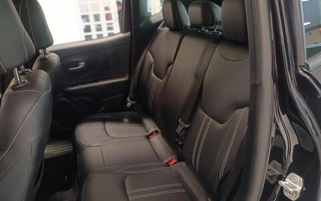 imagem-https://www.socarrao.com.br/sc-vehicle-images-prod/4301393/1791399430310-8425116_19_B_be0ad253b4.jpeg